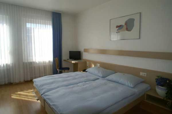 City Hotel Karlsruhe Zimmer foto
